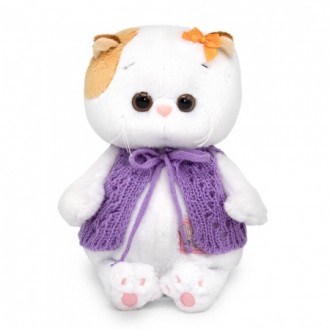 Кошечка Лили Baby в вязаном жилете (20 cм)