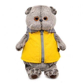 Кот Басик в желтой жилетке с серым капюшоном (22 см)